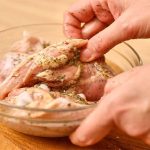 ম্যারিনেট করলে কি মাংসের স্বাদ সত্যিই বাড়ে?